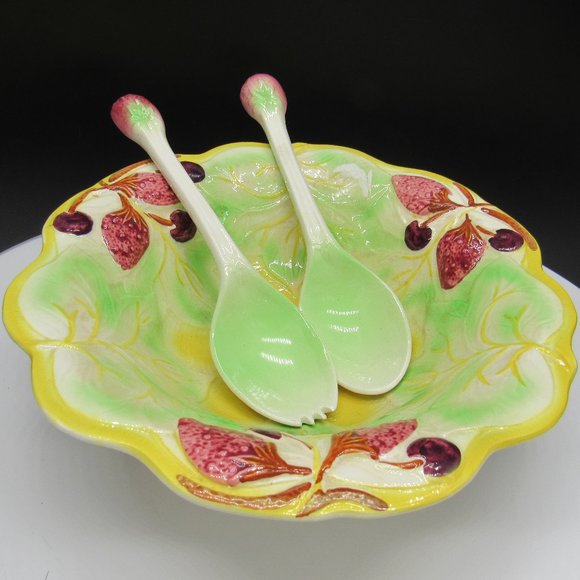 VINTAGE CARLTON WARE THREE PIECE SALAD SERVER. 9 1/2 INCHES IN DIAMETER. - Picture 1 of 9